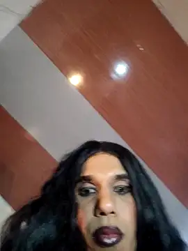 latinhott23 online show from 02-21-26, 08:43