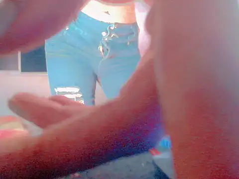 latinhott23 online show from 06-19-26, 01:43