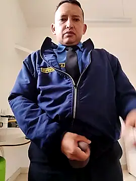 Hachi28 online show from 04-23-26, 04:42