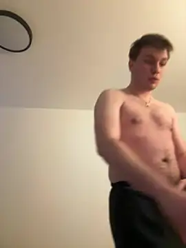 Snapshot of benab888 chatting on 03-28-26, 02:00 benab888 online show from 03-28-26, 02:00