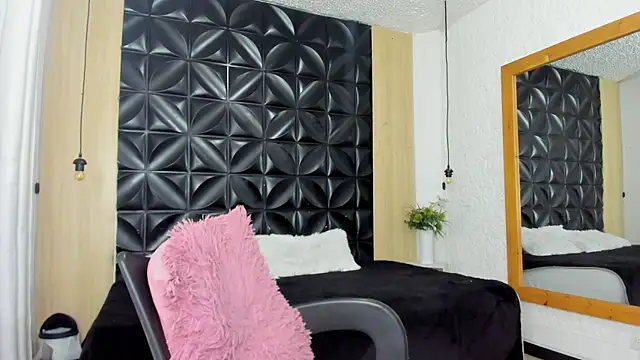 Veyra sereny online show from 07-22-26, 01:19