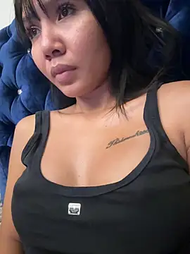 Alittleasaingirl online show from 03-20-26, 01:49