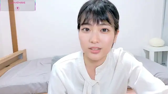 Somi-chan online show from 02-26-26, 05:50