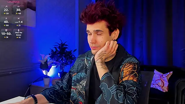 Snapshot of trevor_dreams chatting on 02-26-26, 03:22 trevor dreams online show from 02-26-26, 03:22