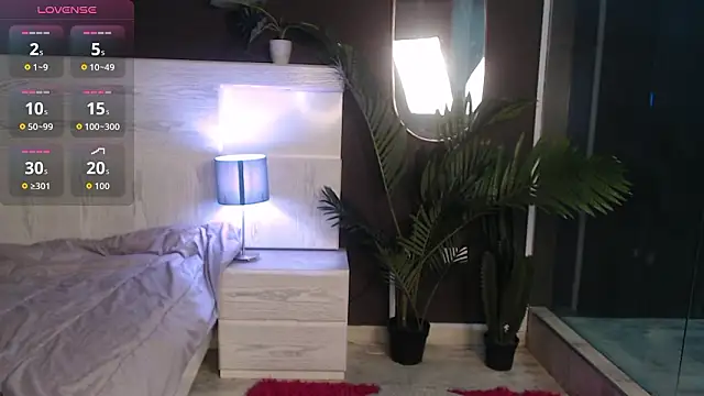 Snapshot of Mia_noiir chatting on 03-13-26, 04:41 Mia noiir online show from 03-13-26, 04:41