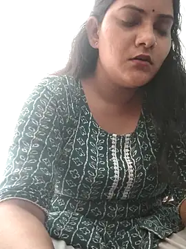Snapshot of Anushka_Singh0 chatting on 05-15-26, 06:42 Anushka Singh0 online show from 05-15-26, 06:42