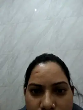 Snapshot of Anushka_Singh0 chatting on 06-14-26, 04:31 Anushka Singh0 online show from 06-14-26, 04:31
