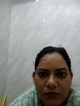 Anushka Singh0 online show from 07-18-26, 12:59