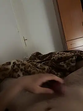 jacobbb5 online show from 06-05-26, 03:18