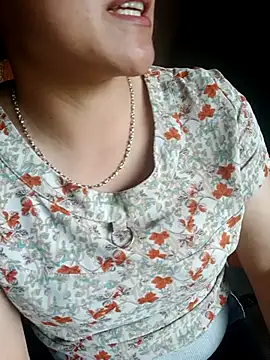 nelina 12345 online show from 04-09-26, 07:47