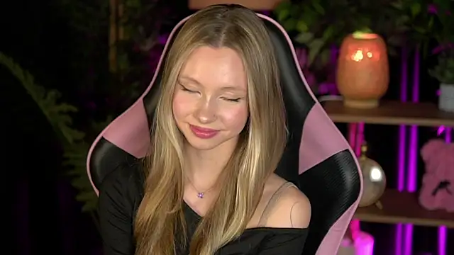 SweetDaisy me online show from 02-14-26, 09:39