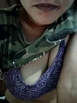 Snapshot of Sexy-Sandhya_ chatting on 03-06-26, 06:37 Sexy-Sandhya online show from 03-06-26, 06:37