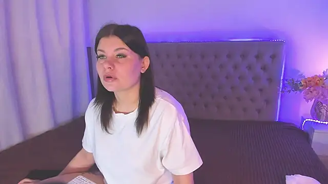 AmandaHoppe online show from 08-01-26, 04:01