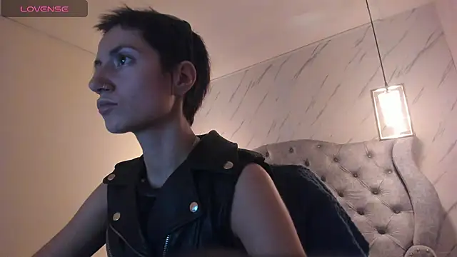 Snapshot of Fieramadame chatting on 02-26-26, 11:53 Fieramadame online show from 02-26-26, 11:53