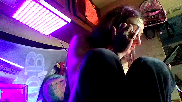 issyamazin online show from 02-18-26, 02:35