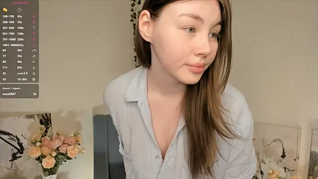 GigiTorros online show from 04-25-26, 06:05