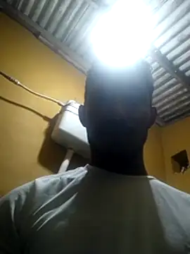 Snapshot of Deniodamasio chatting on 02-15-26, 06:10 Deniodamasio online show from 02-15-26, 06:10