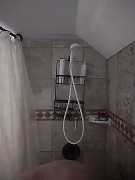 Snapshot of shavedfatcock chatting on 03-12-26, 07:53 shavedfatcock online show from 03-12-26, 07:53