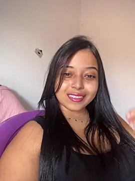 Emmily hott online show from 06-03-26, 11:24