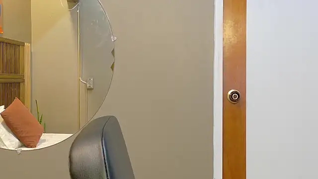 Snapshot of kaiawhite chatting on 03-12-26, 08:59 kaiawhite online show from 03-12-26, 08:59