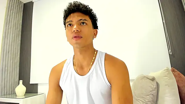 jhoystrong  online show from 02-15-26, 01:41