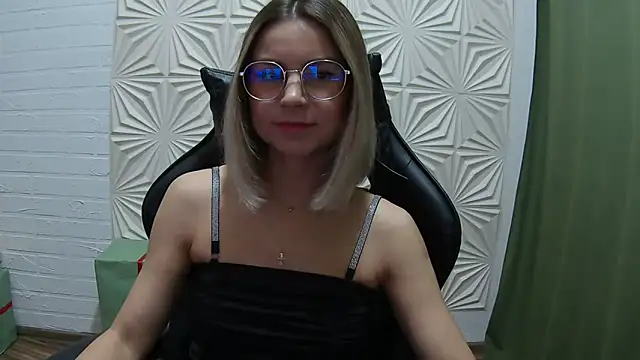 IceMayes online show from 03-08-26, 06:23