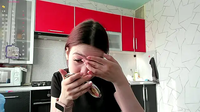 Snapshot of EvonDales chatting on 03-12-26, 06:19 EvonDales online show from 03-12-26, 06:19