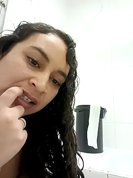 Snapshot of Afrodita4exotic chatting on 02-18-26, 03:30 Afrodita4exotic online show from 02-18-26, 03:30