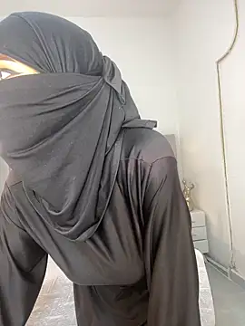 Snapshot of aminaa_ chatting on 03-07-26, 06:38 aminaa online show from 03-07-26, 06:38