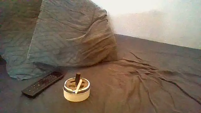 BonneQueueBonjour online show from 06-14-26, 03:36