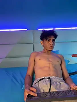 abrilandjulian online show from 03-06-26, 12:01