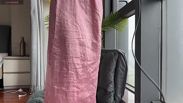 xiaosu22 online show from 06-05-26, 12:17
