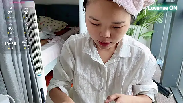 Snapshot of xiaosu22 chatting on 06-22-26, 02:13 xiaosu22 online show from 06-22-26, 02:13