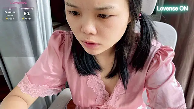Snapshot of xiaosu22 chatting on 07-21-26, 02:03 xiaosu22 online show from 07-21-26, 02:03