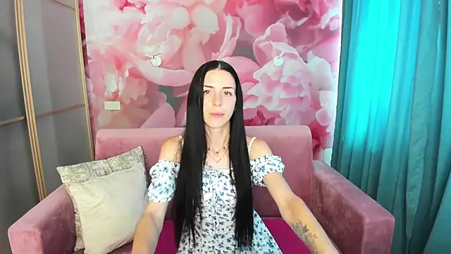 NoirDiva online show from 07-07-26, 07:34
