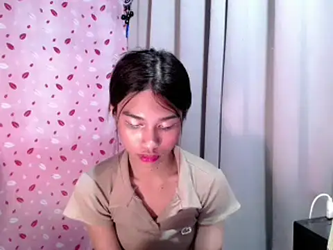 Snapshot of katrina_bigcock69 chatting on 03-06-26, 08:38 katrina bigcock69 online show from 03-06-26, 08:38