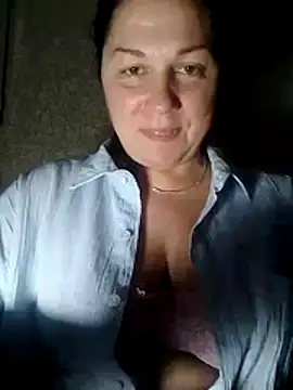 Snapshot of Susan8421 chatting on 02-26-26, 03:55 Susan8421 online show from 02-26-26, 03:55