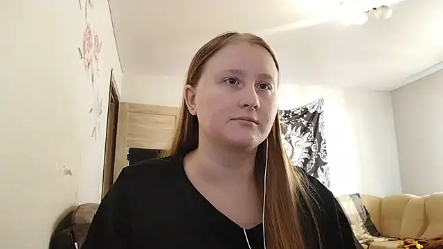 AnikaLipps online show from 04-22-26, 09:44