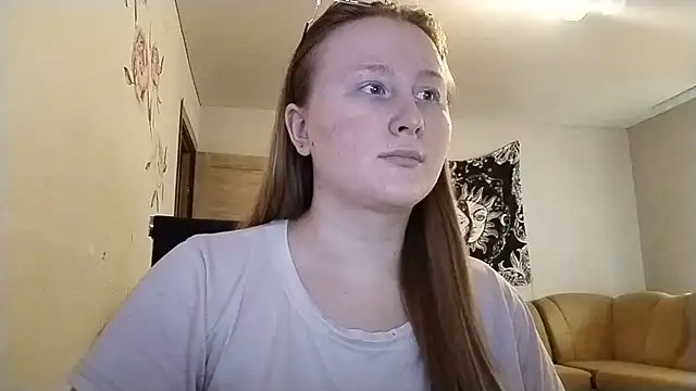 Snapshot of AnikaLipps chatting on 07-18-26, 04:22 AnikaLipps online show from 07-18-26, 04:22