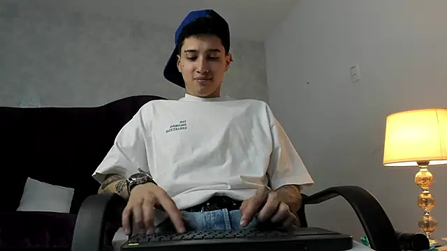 JoshBeech online show from 03-09-26, 01:37