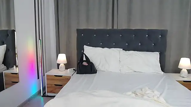 VikkyVonn online show from 06-24-26, 10:36
