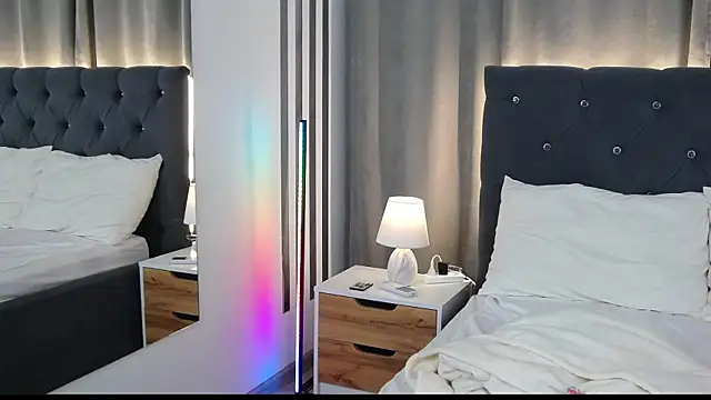 VikkyVonn online show from 07-17-26, 10:55