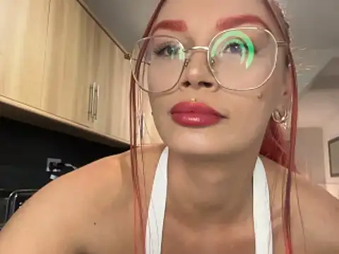 FoxyValentine online show from 04-20-26, 05:26