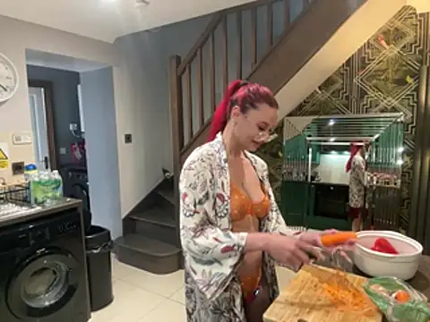 FoxyValentine online show from 04-27-26, 05:22