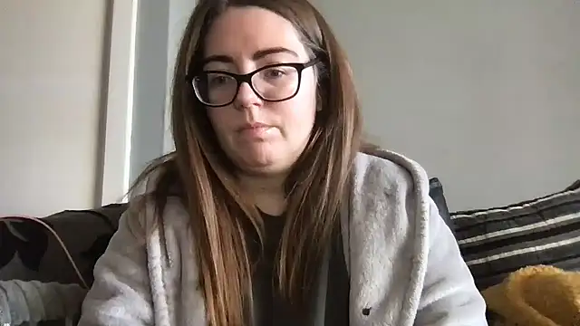 Snapshot of CurvyBx chatting on 03-03-26, 11:49 CurvyBx online show from 03-03-26, 11:49