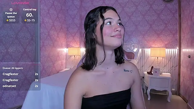 Snapshot of babysophie18_ chatting on 03-05-26, 12:17 babysophie18 online show from 03-05-26, 12:17