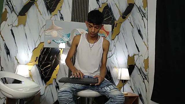 KITTY BOSH online show from 03-05-26, 01:18