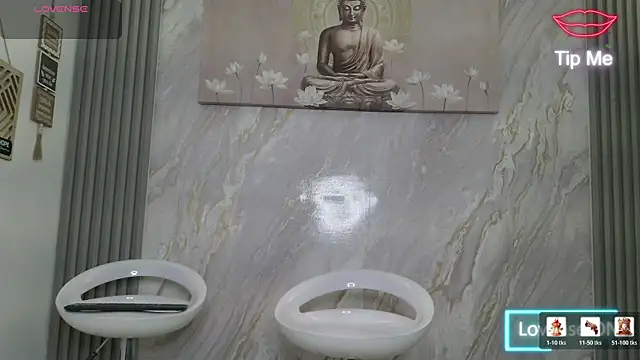 KITTY BOSH online show from 04-17-26, 01:14