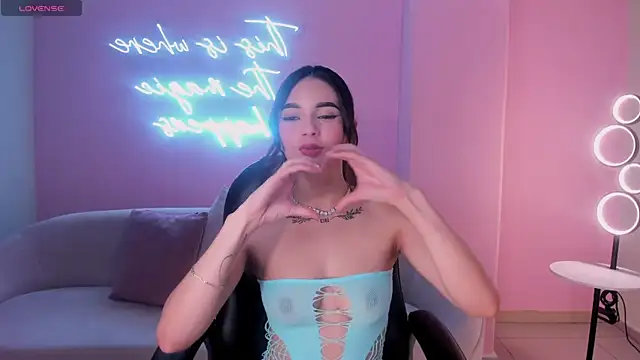 CarolineEvans x online show from 02-23-26, 06:11