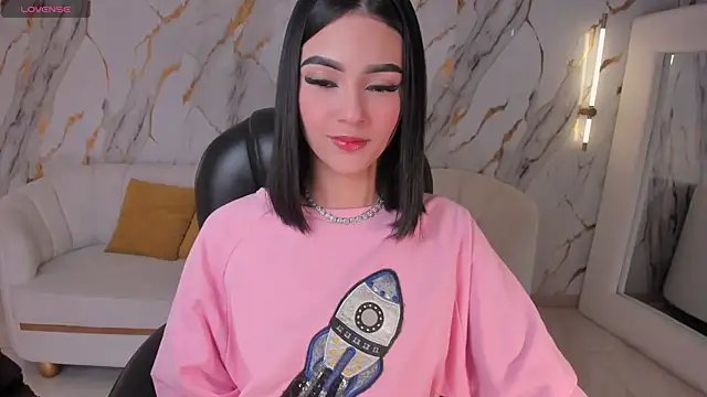 CarolineEvans x online show from 04-29-26, 04:16